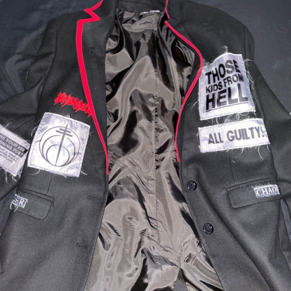 Jacket - Picture 4 of 5